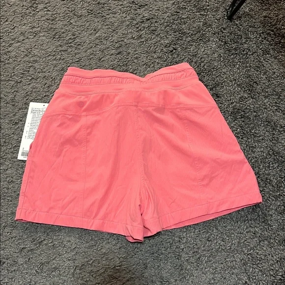 New Lululemon Dance studio HR Short 3.5" Lined 2 - Picture 5 of 5